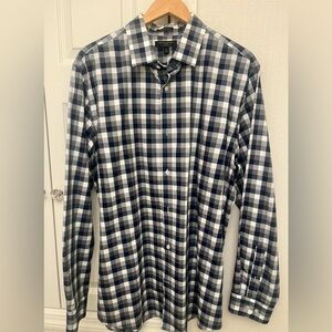 Banana Republic Non-Iron Stretch Button Down Shirt